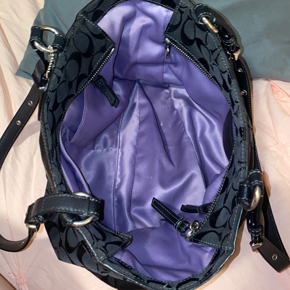COACH Beautiful Black and Purple handbag! - Picture 10 of 11